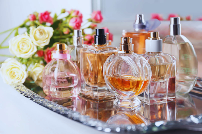 Understanding Fragrance Families: How They Affect Longevity